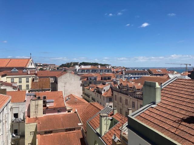 Lisbon Colours Bairro Alto Apartments Exterior photo